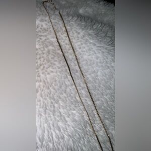 (SOLD) Gorgeous 2mm 14kt Yellow Gold Serpentine-Chain Necklace. 18"